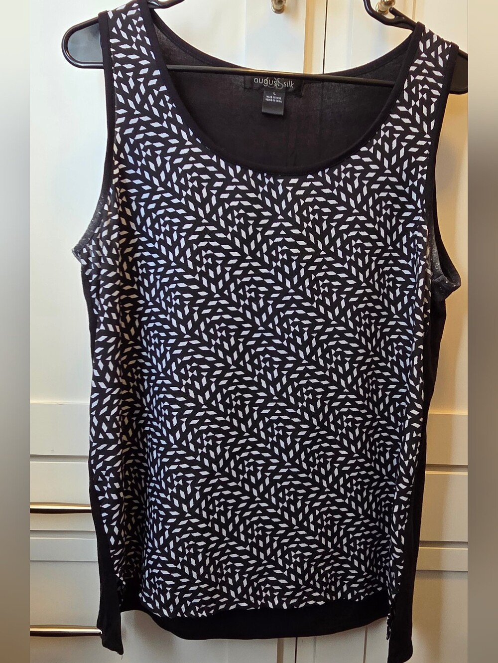 august silk Black and White Patterned Sleeveless Tank